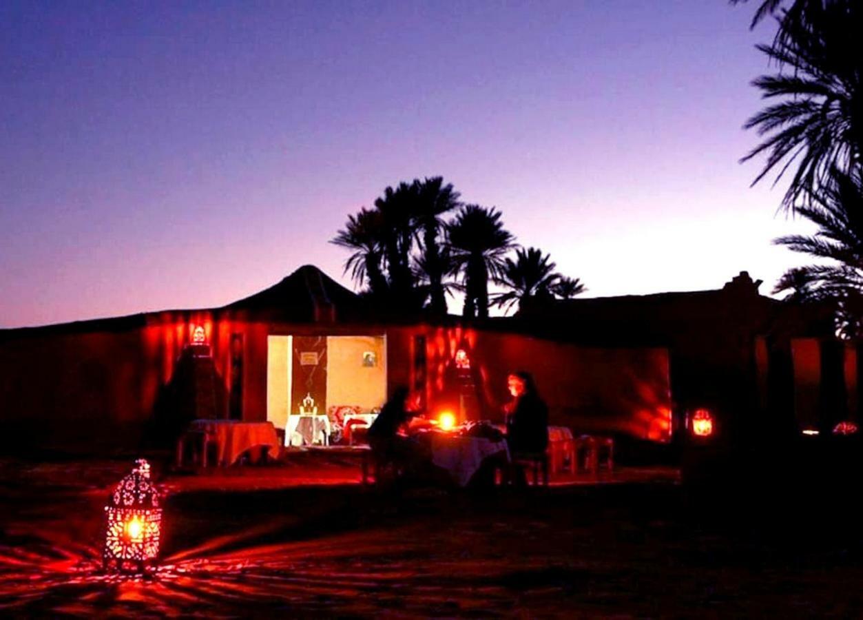 Hotel Nomads Life Style à M'Hamid El Ghizlane Extérieur photo
